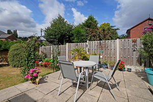 Moor Farm Rise Mosborough